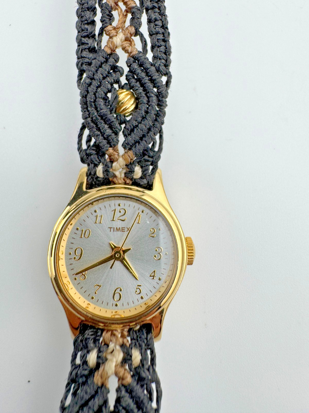 Vintage Timex Women's Gold Tone Watch Macrame Braided Boho Beaded Band
